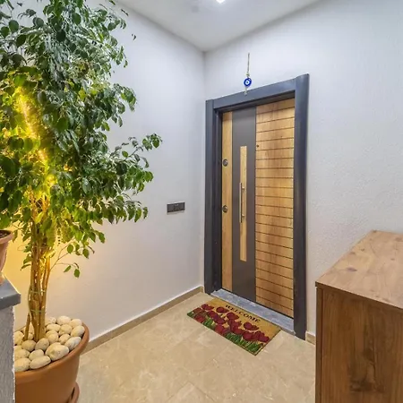 Umut Apartment
