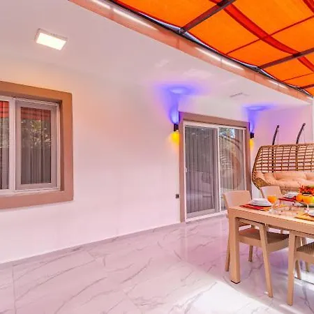 Apartment Umut Kas