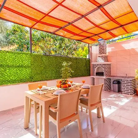 Apartment Umut Kas